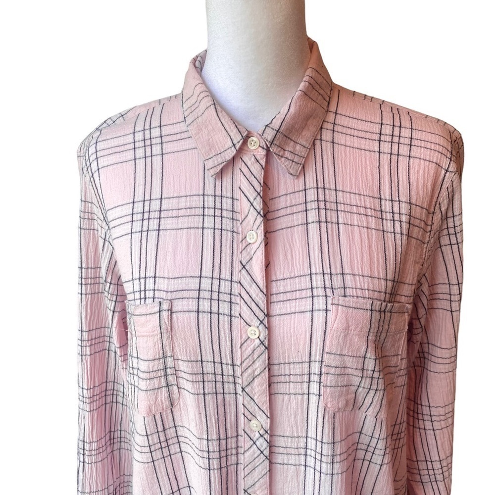 Laura Scott women's size Large pink plaid lightweight roll tab button up shirt - Picture 2 of 7